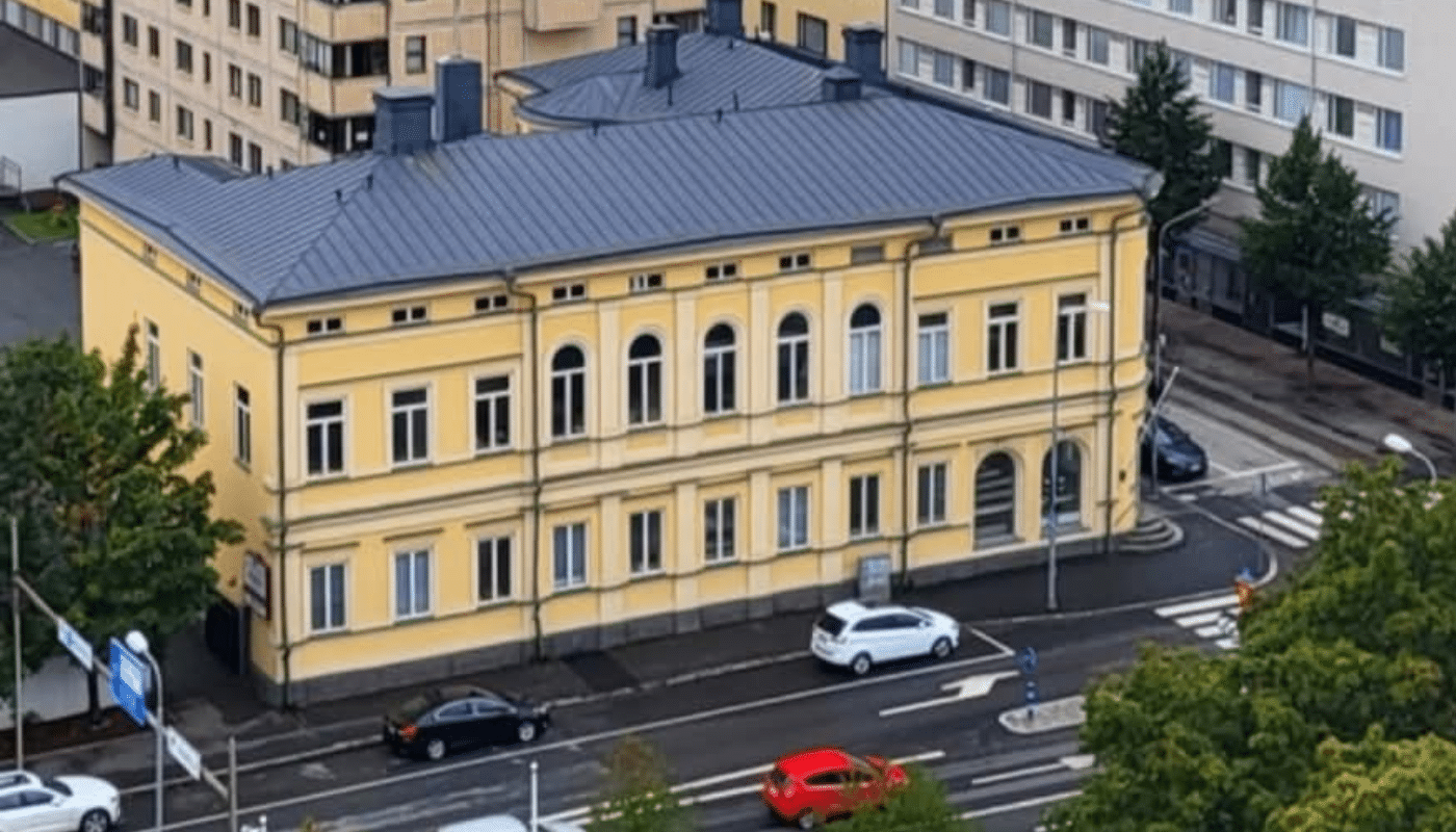 Petrellin talo ylhäältäpäin kuvattuna.